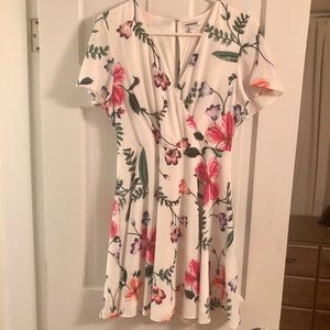 Floral fit and flare dress size 6